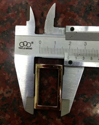 قضيب معدني معدن تقليم لصناعة الملابس و1.9CM حزام X 3.2CM الأزياء